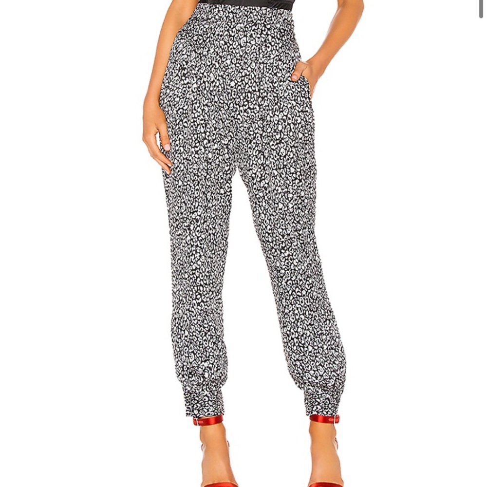 L’Academie Carlotta Pant